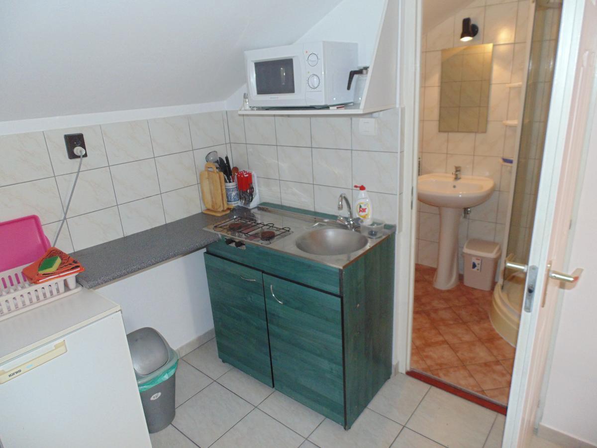 Almos Apartman Siofok Exterior photo